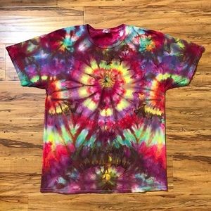 Groovy kaleidoscope ice dye t shirt unisex large